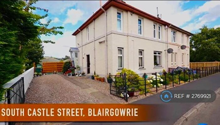 2 Bedroom Flat To Rent In South Castle Street, Blairgowrie, PH10