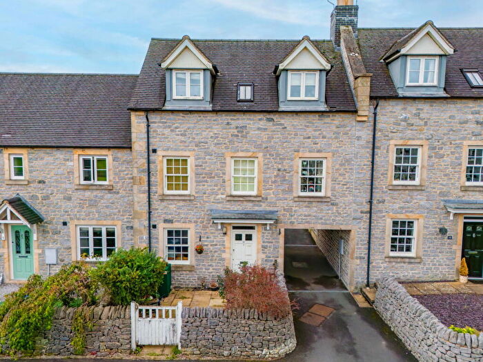 4 Bedroom Town House For Sale In Portland Place, Waterhouses, Staffordshire, ST10