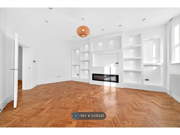4 Bedroom Flat To Rent In Egerton Court, London, SW7