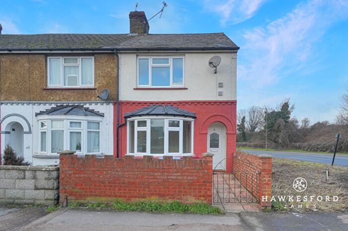 2 Bedroom End Terrace House For Sale In West Lane, Sittingbourne, ME10
