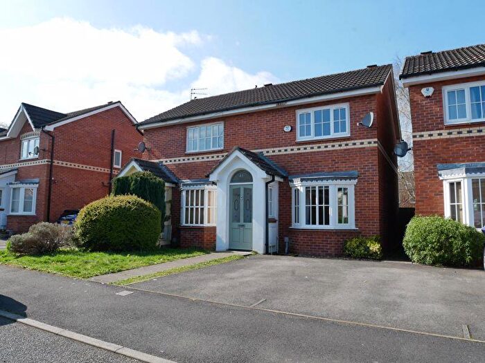 2 Bedroom Semi Detached House To Rent In Whitsand Road, Manchester, M22