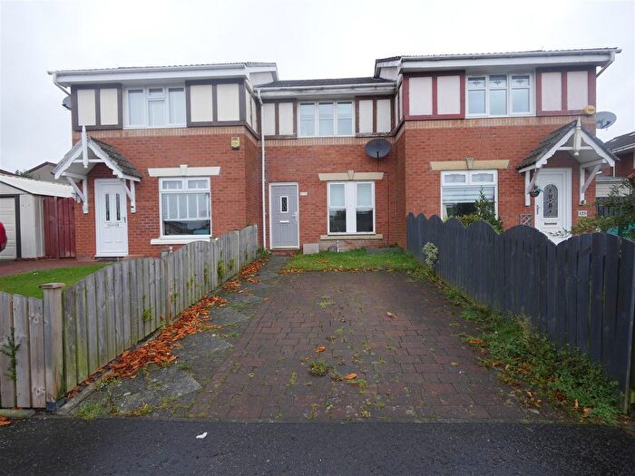 3 Bedroom Terraced House To Rent In Glentanner Drive, Moodiesburn, G69