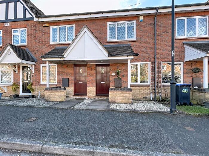 2 Bedroom Terraced House For Sale In Reeve Drive, Kenilworth, CV8