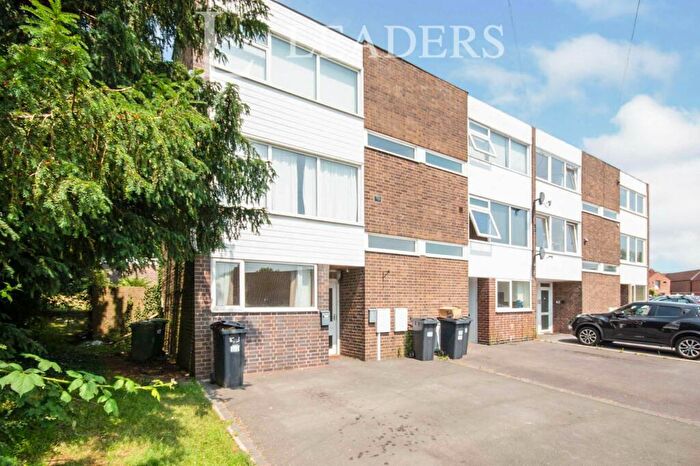 1 Bedroom Apartment To Rent In Barrowfield Lane, Kenilworth, CV8