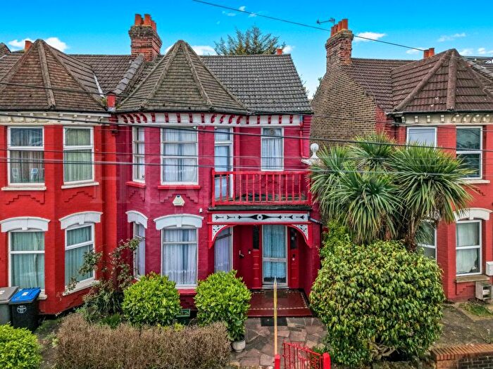3 Bedroom End Of Terrace House For Sale In Mulgrave Road, London, NW10