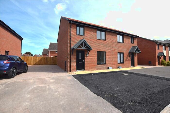 3 Bedroom Semi-Detached House To Rent In Countess Wear, Exeter, Devon, EX2
