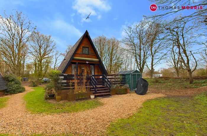 1 Bedroom Detached House For Sale In Church Road, Grafham, Huntingdon, Cambridgeshire, PE28