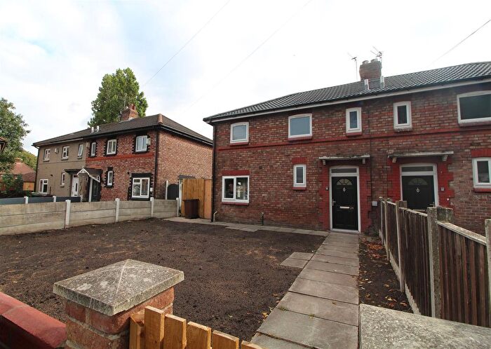 Semi-Detached House To Rent In Bradley Road, Liverpool, L21