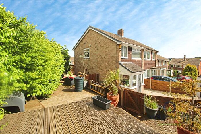 3 Bedroom Semi-Detached House For Sale In Shepley Croft, High Green, Sheffield, South Yorkshire, S35