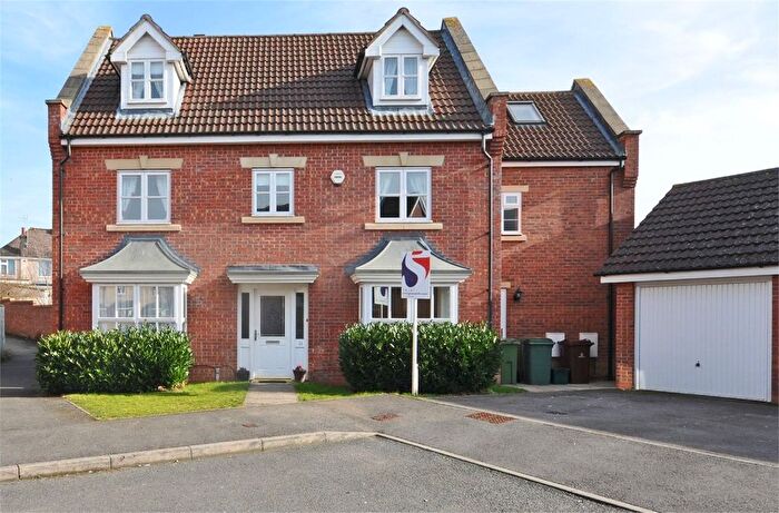 6 Bedroom Detached House To Rent In South Bank, Cheltenham, GL51