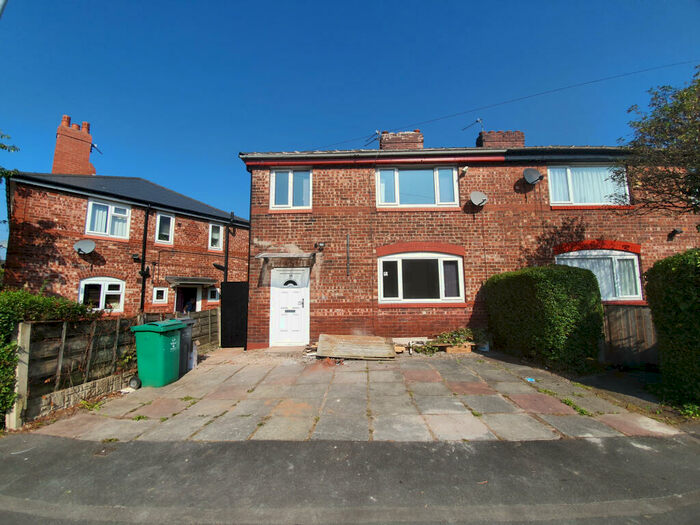 3 Bedroom Semi-Detached House To Rent In Amos Avenue, Manchester, M40