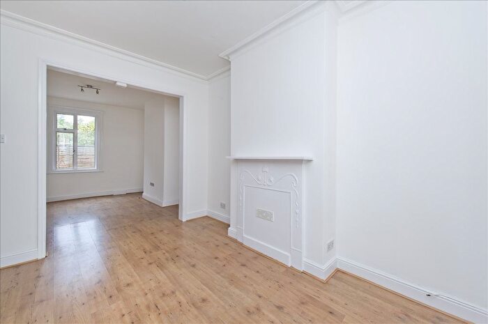 3 Bedroom Terraced House To Rent In Galloway Road, London, W12