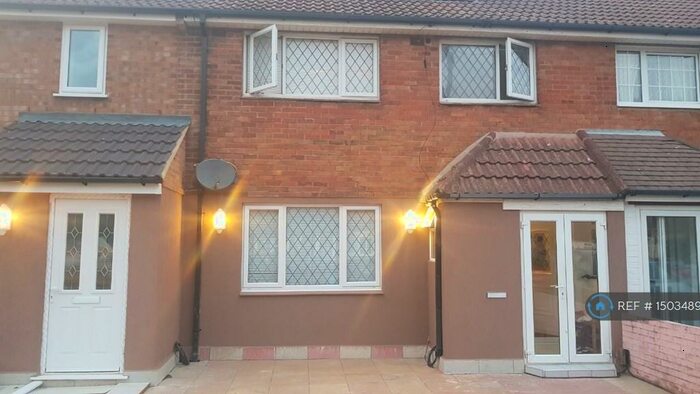 5 Bedroom Terraced House To Rent In Lynden Way, Swanley, BR8