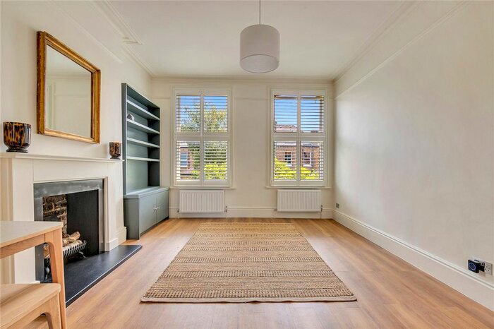 2 Bedroom Property To Rent In Morella Road, London, SW12