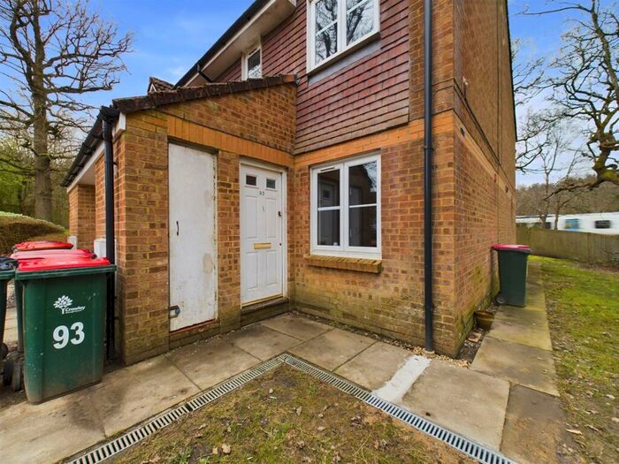 1 Bedroom Maisonette To Rent In Bolton Road, Maidenbower, RH10