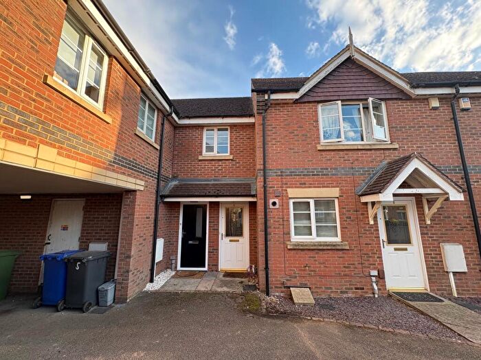 2 Bedroom Flat To Rent In Meadowsweet Walk, Northampton, NN4