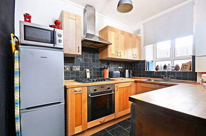 Studio To Rent In White City Estate, White City, London, W12