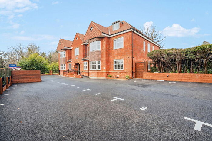 2 Bedroom Apartment For Sale In Wetherby House, Green Lane, Northwood, HA6
