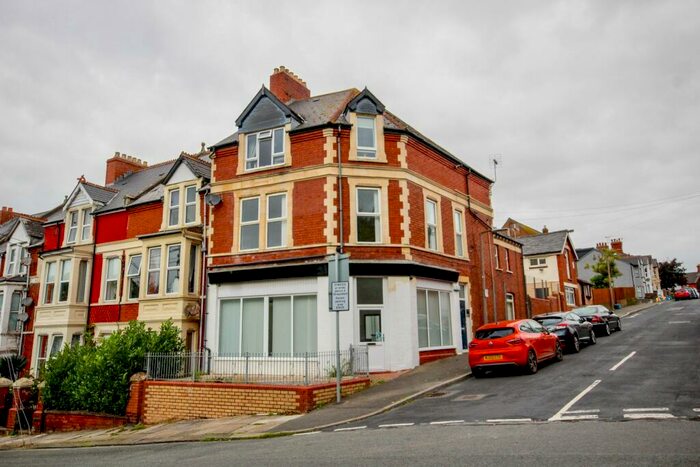 1 Bedroom Flat To Rent In Plymouth Road, Barry, CF62