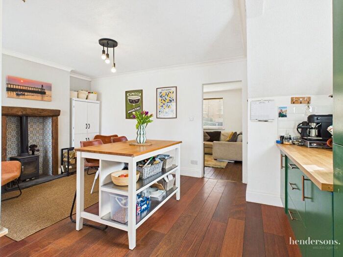 3 Bedroom End Of Terrace House For Sale In The Rise, Whitby, YO22