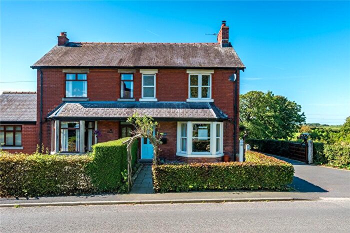 3 Bedroom Semi-Detached House For Sale In Park Lane, Forton, Preston, Lancashire, PR3