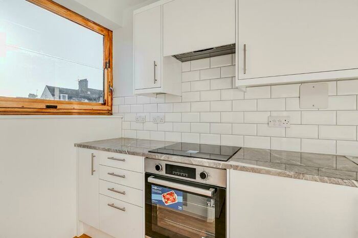 1 Bedroom Flat To Rent In Hornsey Lane, London, N6
