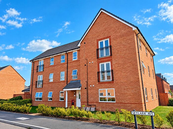 2 Bedroom Apartment For Sale In Skylark Avenue, Peacehaven, BN10