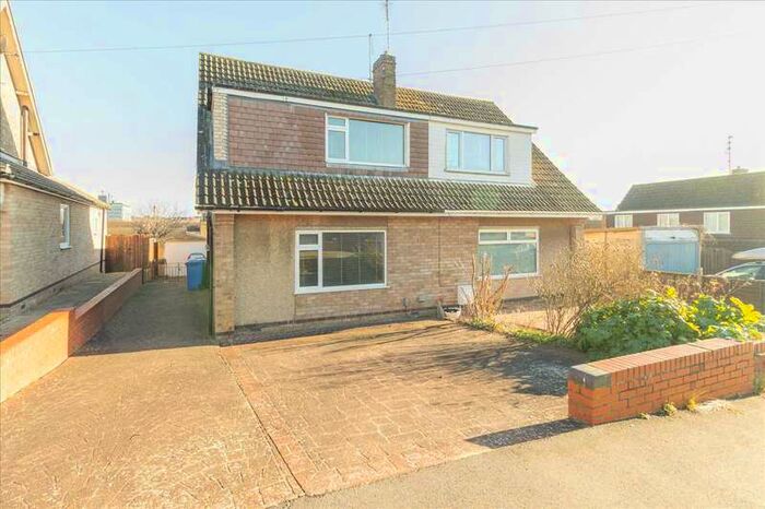 3 Bedroom Semi-Detached House To Rent In Derwent Crescent, Kettering, NN16