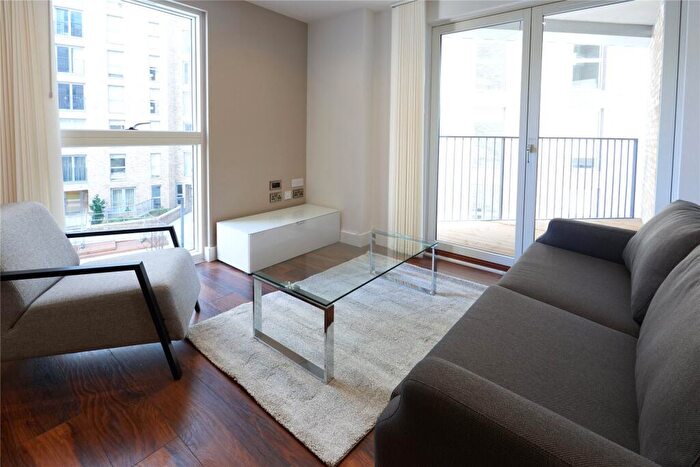 2 Bedroom Apartment To Rent In New Bridge Street Salford, M3