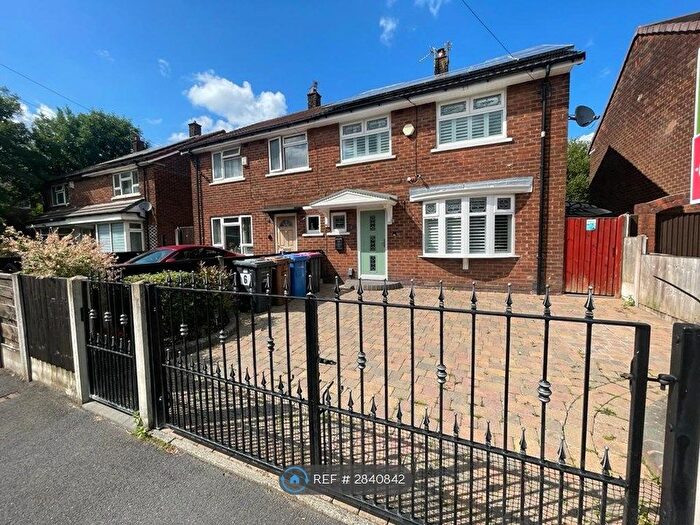 3 Bedroom Semi Detached House To Rent In Mill Hill, Little Hulton, Manchester, M38