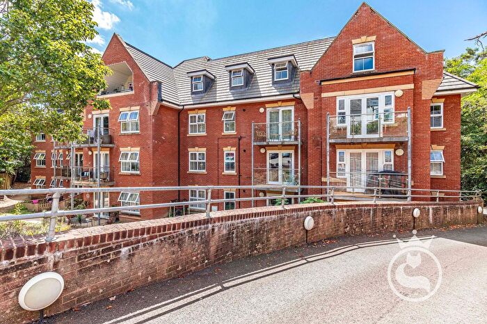 2 Bedroom Flat For Sale In Bournemouth Road, Castle Hill House, BH14