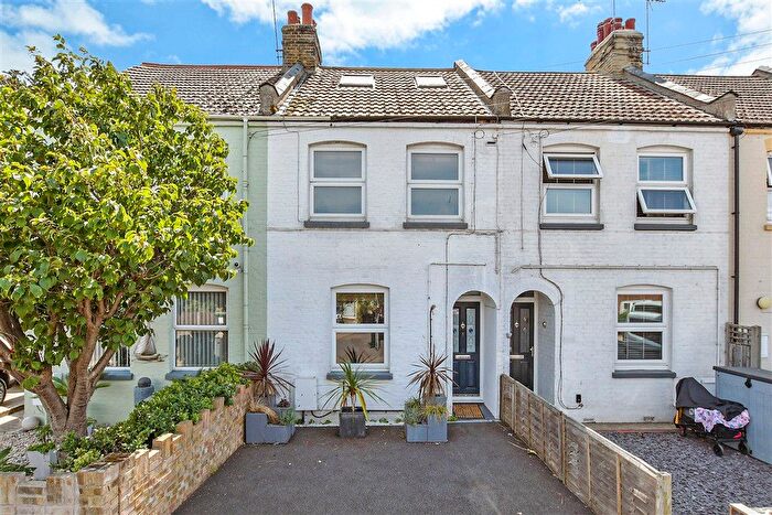 3 Bedroom Terraced House For Sale In Plough Lane, Whitstable, Kent, CT5