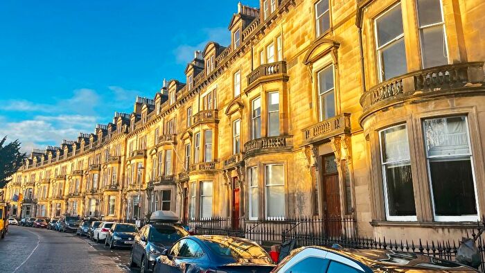 1 Bedroom Flat To Rent In Eglinton Crescent, Edinburgh, EH12