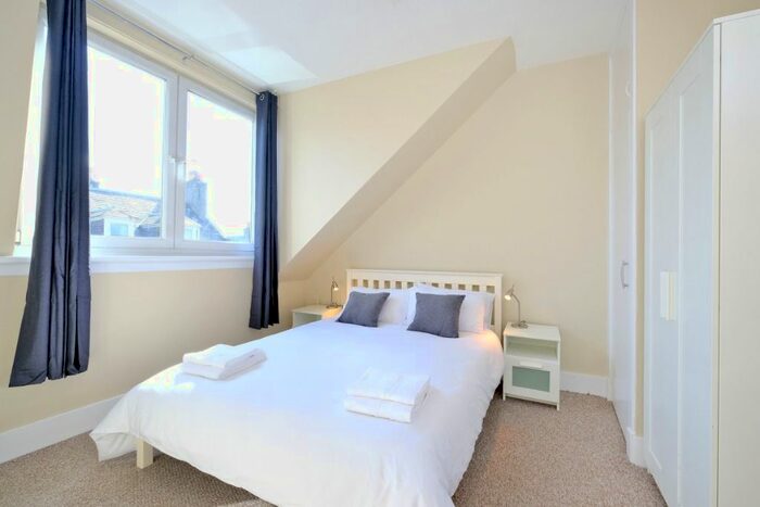 1 Bedroom Flat To Rent In Granton Place, City Centre, Aberdeen, AB10