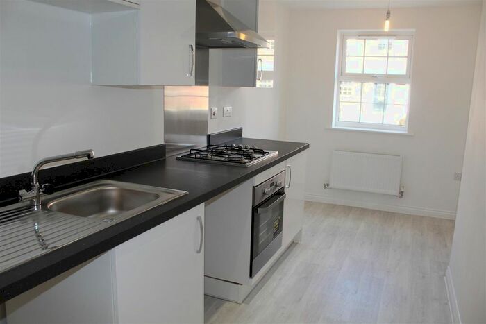 3 Bedroom Property To Rent In Ashton Gardens, Eastleigh, SO50