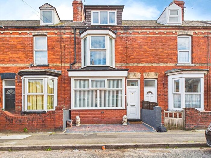 3 Bedroom Terraced House For Sale In Palanza Terrace, Bridlington, YO15