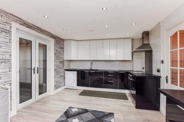 3 Bedroom Terraced House For Sale In Syme Place, Rosyth, Dunfermline, KY11