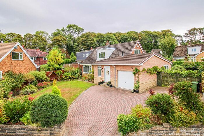 4 Bedroom Detached Bungalow For Sale In The Russets, Sandal, Wakefield, WF2