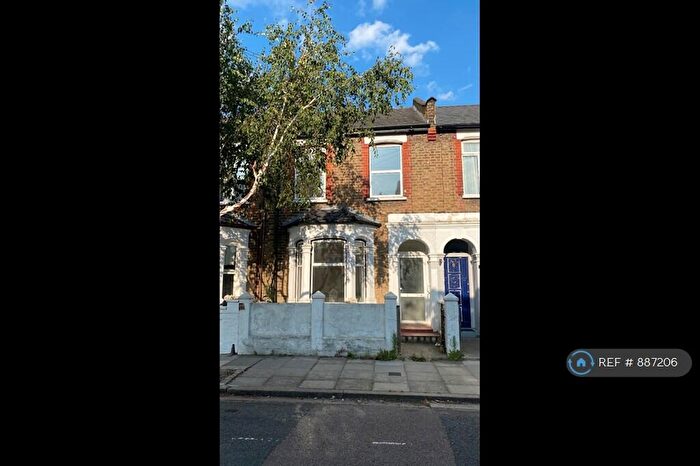 4 Bedroom Terraced House To Rent In Adley Street, London, E5