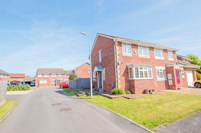 3 Bedroom Semi Detached House For Sale In Grace Road, Weston-Super-Mare, Somerset, BS22