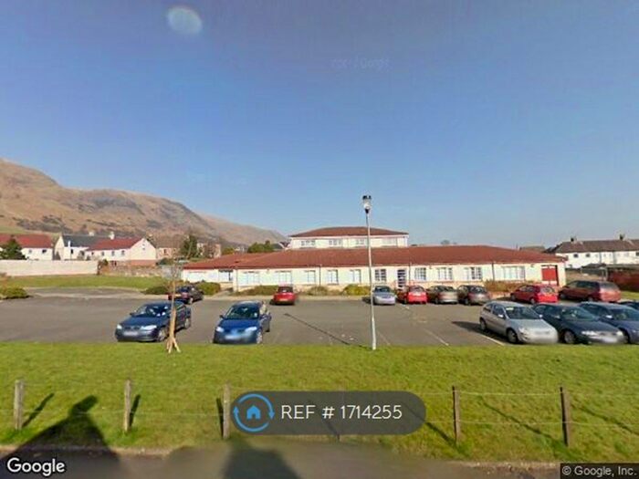 2 Bedroom Flat To Rent In Park Street, Tillicoultry, FK13