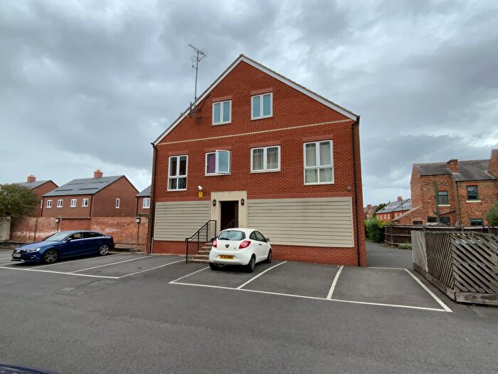 2 Bedroom Flat For Sale In Acton Road, Nottingham, NG10