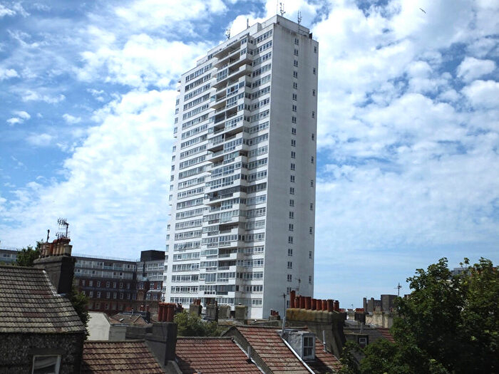 2 Bedroom Apartment For Sale In St. Margarets Place, Brighton, BN1