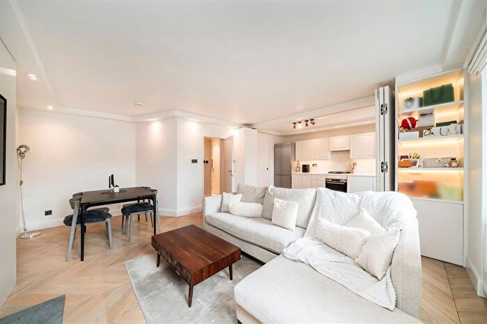2 Bedroom Flat To Rent In Crawford Street, London, W1H