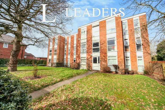 2 Bedroom Flat To Rent In Elderberry Close -, LU2