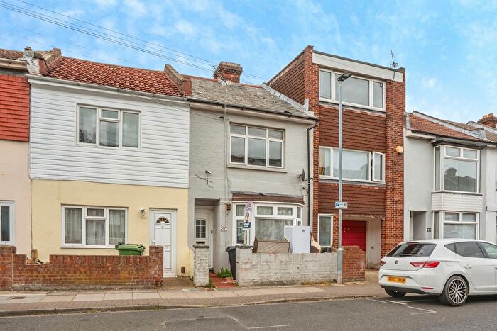 3 Bedroom Detached House For Sale In Fawcett Road, Southsea, Hampshire, PO4