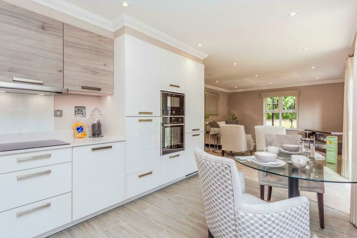 2 Bedroom Apartment To Rent In Old Guildford Road, Broadbridge Heath, Horsham, RH12