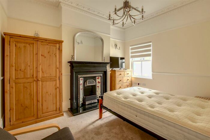 Studio To Rent In Fort Road, Newhaven, BN9