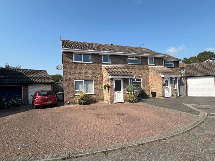 3 Bedroom Semi-Detached House For Sale In Kersey Road, Felixstowe, IP11