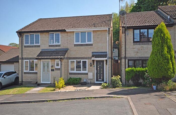 2 Bedroom Semi-Detached House For Sale In Stunning Update, Marigold Close, Rogerstone, NP10